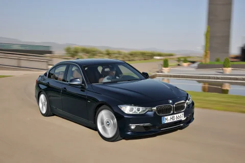 BMW F30 Hangi Yıllarda Üretildi?