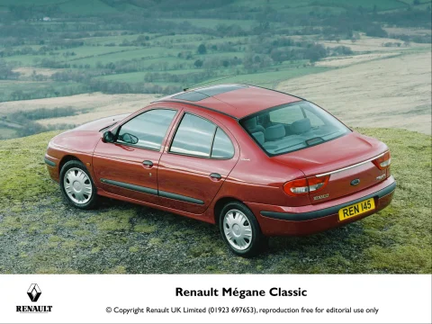 Renault Megane 1 Hangi Motorlarla Üretildi?