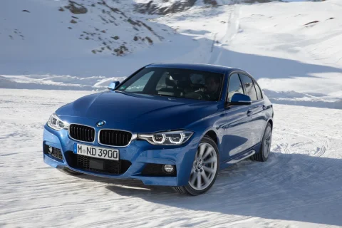 BMW F30 Makyajlı Kasa Nasıl Anlaşılır?