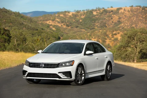 Volkswagen Passat B8 Kronik Sorunları Nelerdir? En Sık Görülen Arızalar ve Çözüm Rehberi