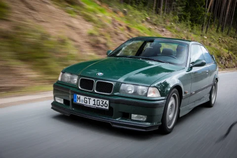 BMW E36 325i mi 328i mi? Hangisi Alınır?