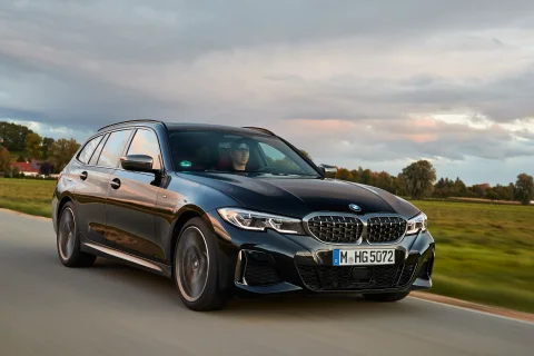 BMW G20 Hangi Motor Alınır?