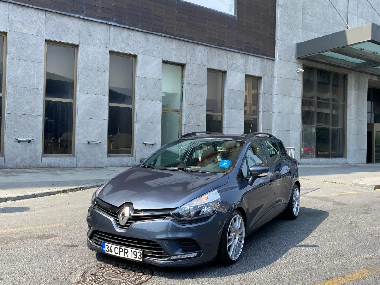 2019 Renault Clio 0.9 Sport Tourer