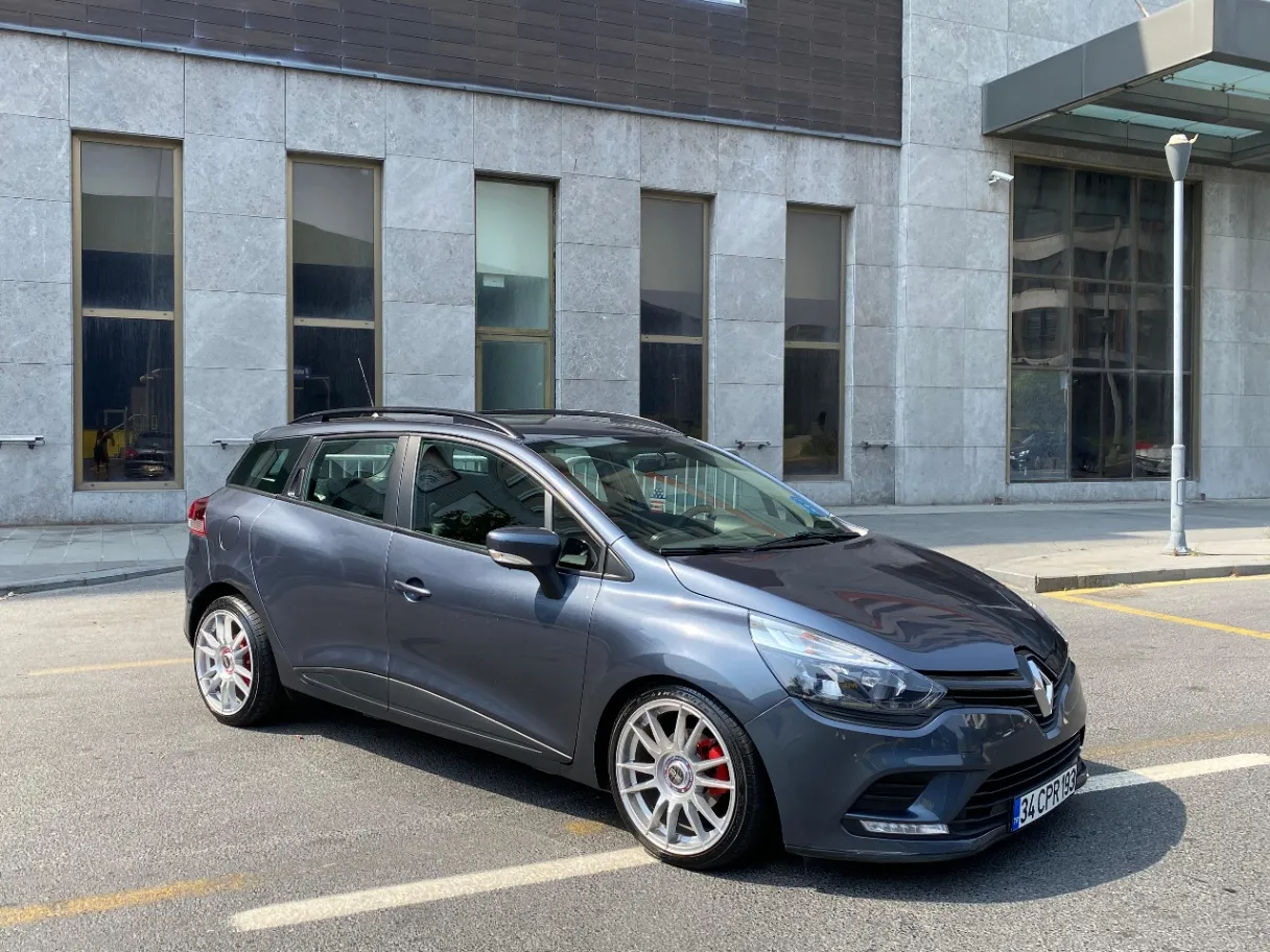 2019 Renault Clio 0.9 Sport Tourer