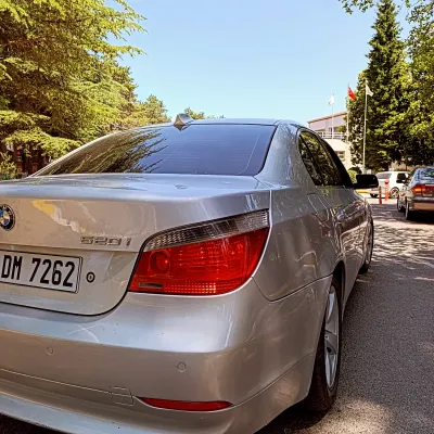 2005 model beyaz BMW 520i